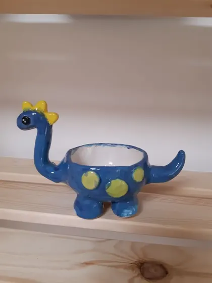 עציץ דינוזאור כחול מחימר | Handmade ceramic dinosaur planter